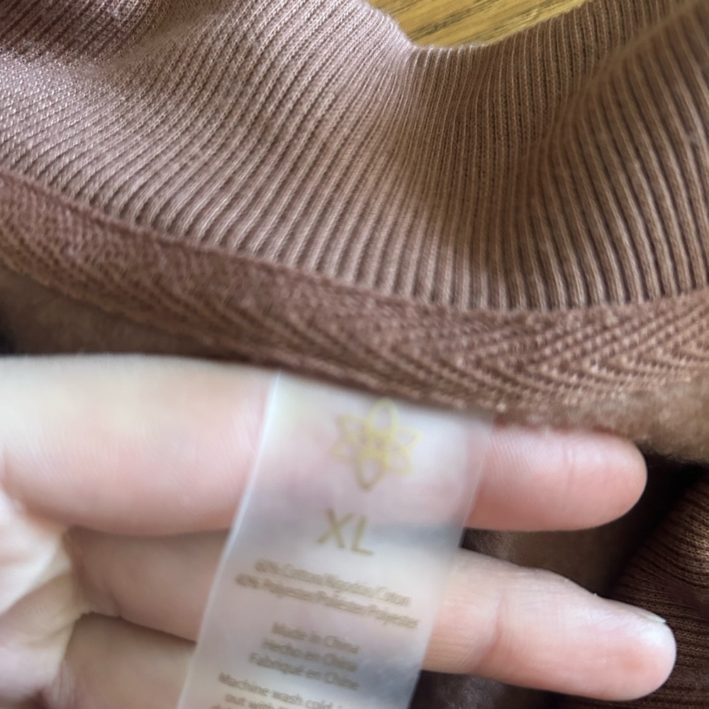 Quarter zip - Picture 4 of 5